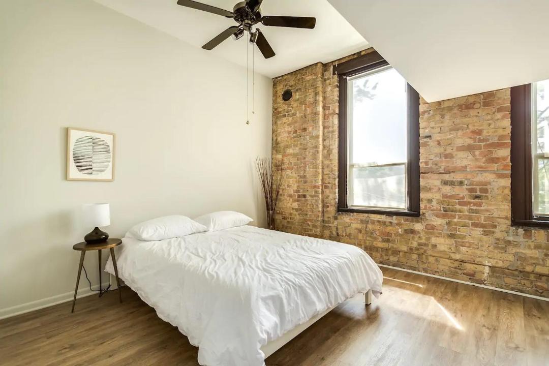 Photo of Bedroom in River North