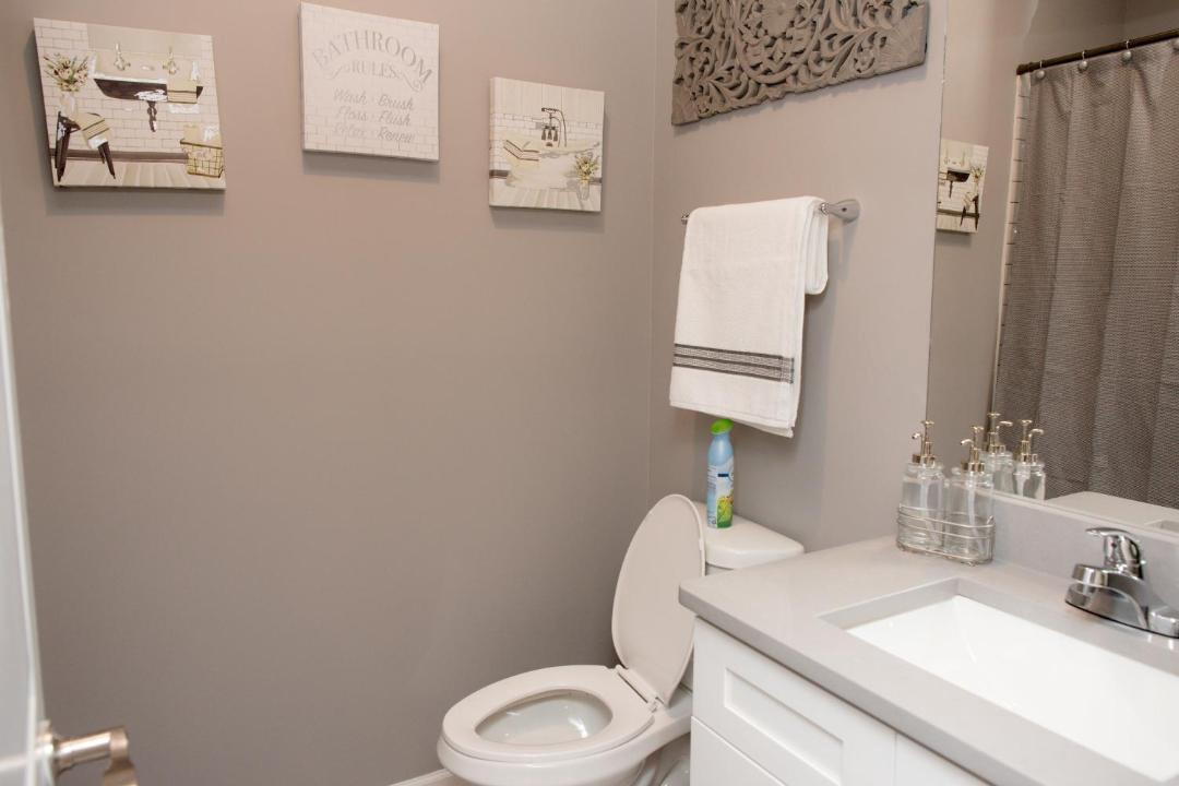 Photo of Bathroom in Grand Boulevard