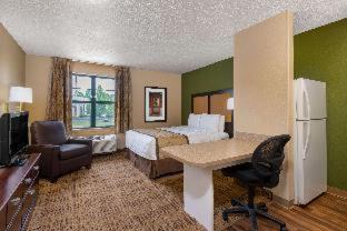 Photo of Bedroom in Schaumburg
