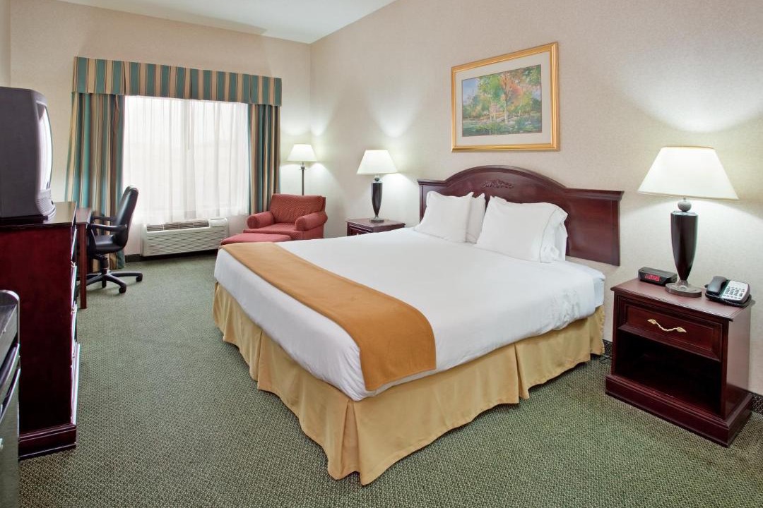 Photo of Bedroom in O'Fallon
