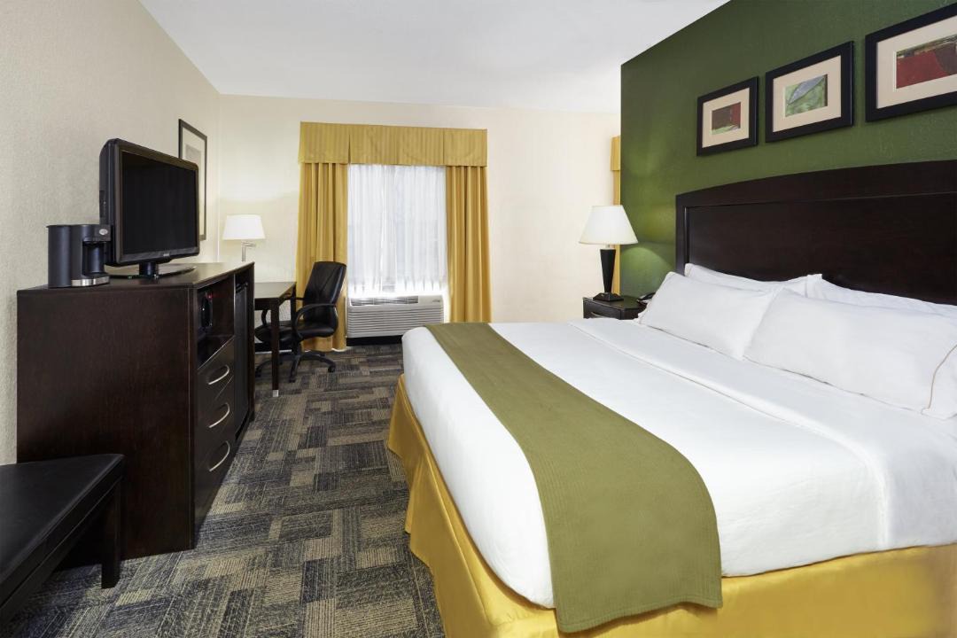 Photo of Bedroom in Pekin
