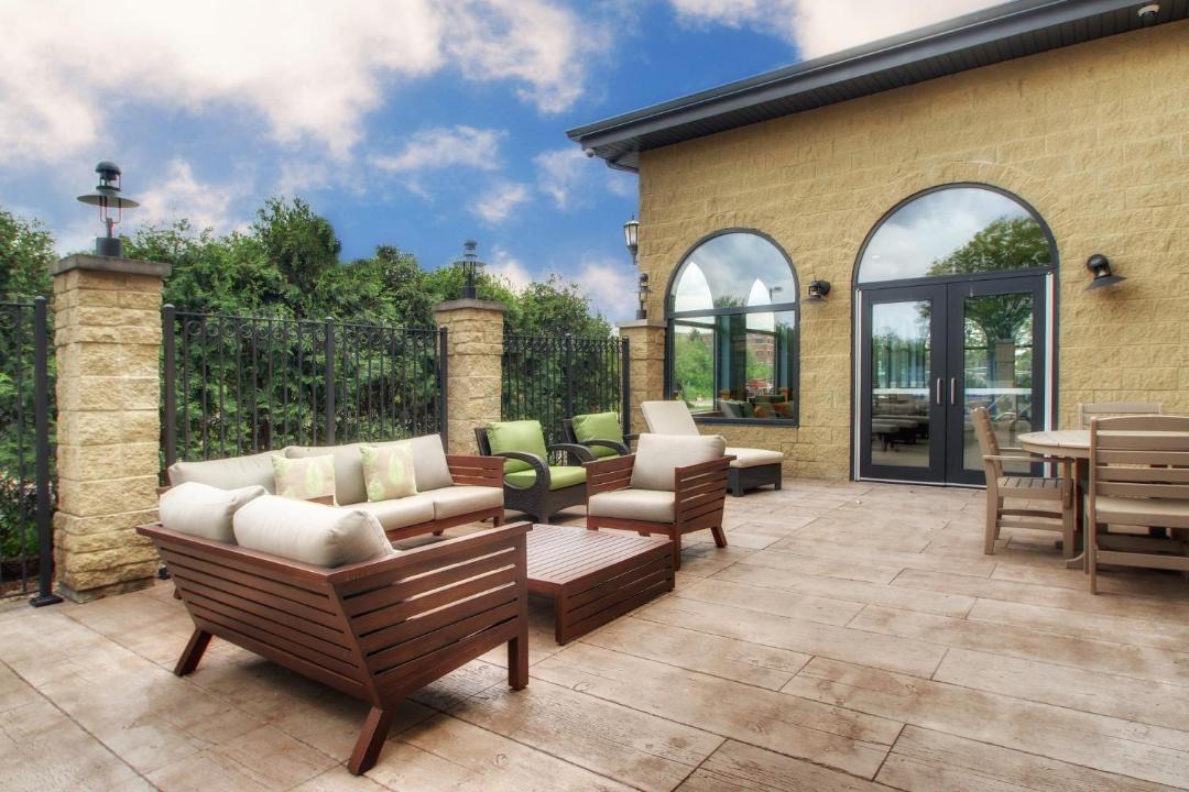 Photo of Patio Balcony in Aurora