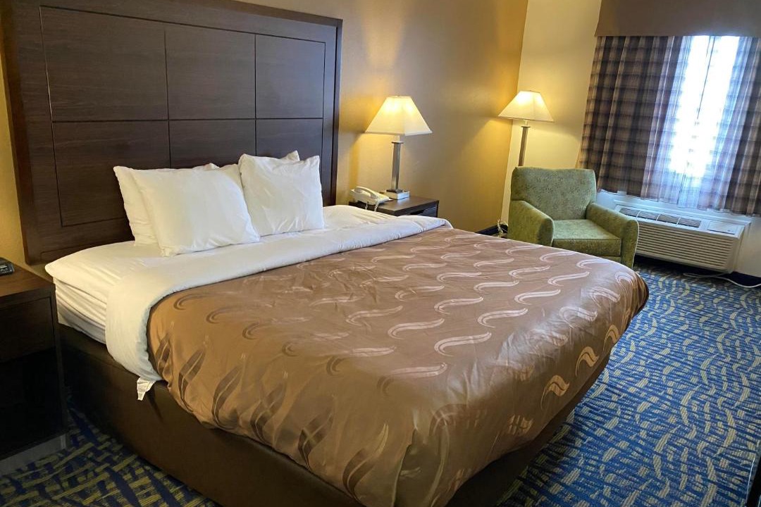 Photo of Bedroom in Rochelle