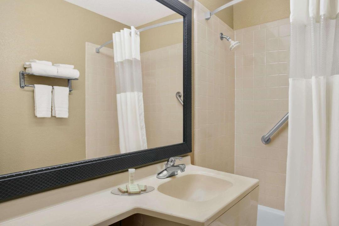 Photo of Bathroom in Belleville