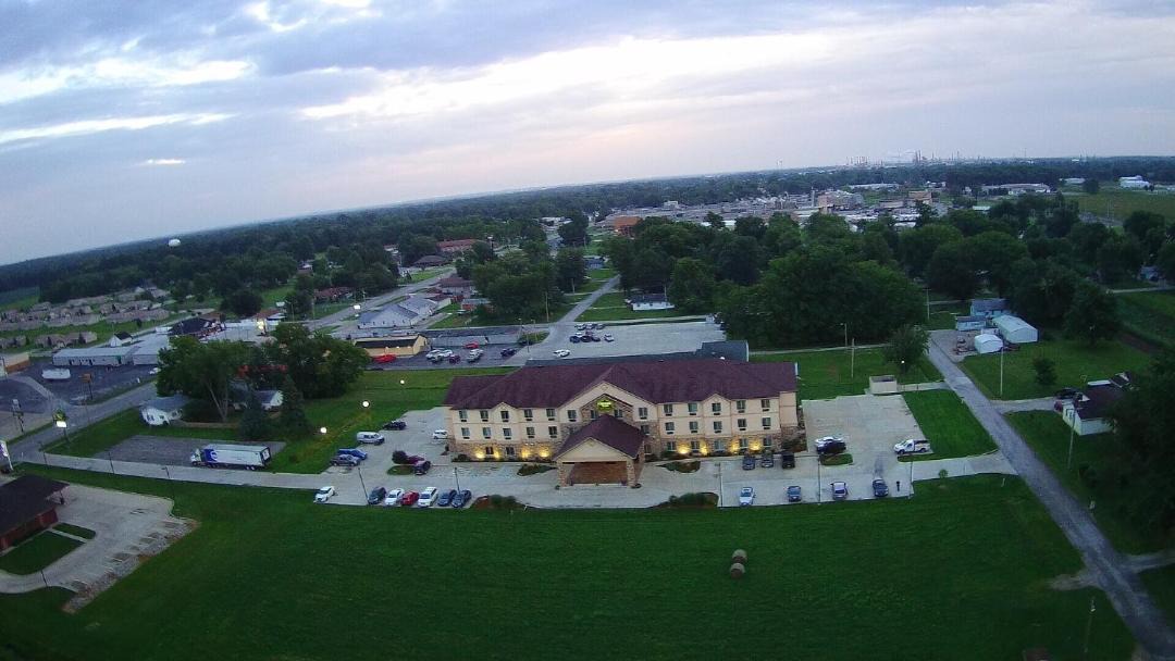 Photo of Buildings in Robinson