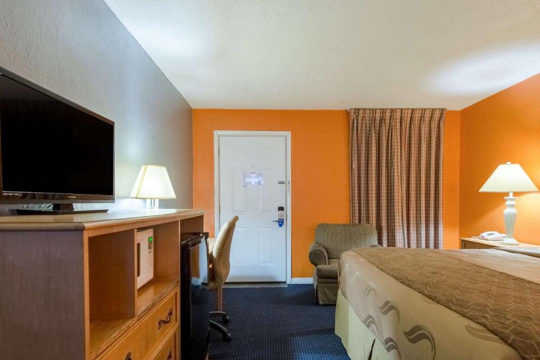Photo of Bedroom in Paris