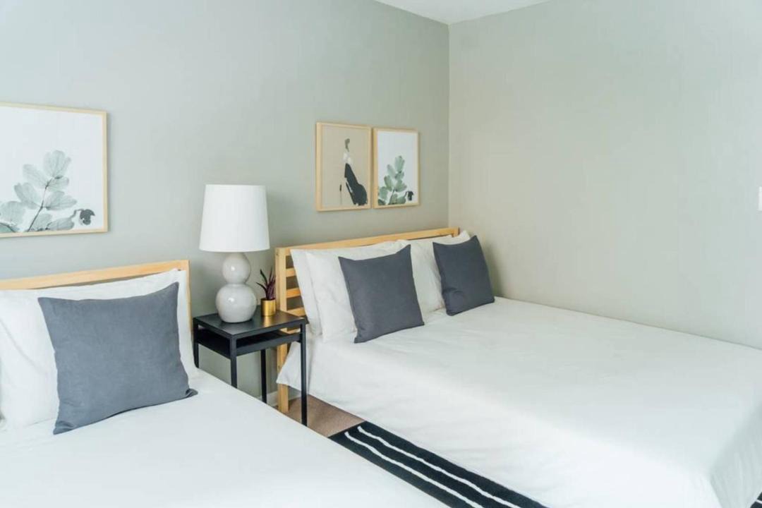 Photo of Bedroom in Lake View East