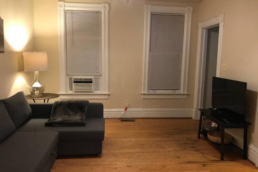 Photo of Livingroom in Ranch Triangle