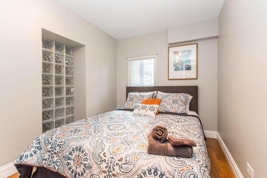 Photo of Bedroom in West Town
