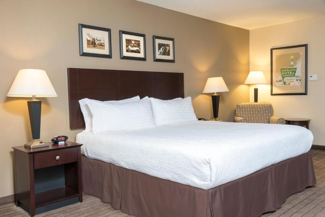 Photo of Bedroom in Aurora