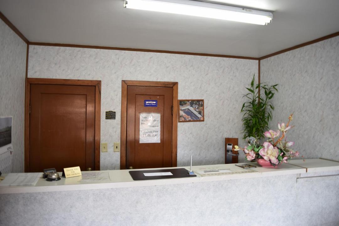 Photo of Others in Taylorville