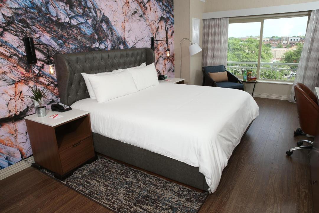 Photo of Bedroom in Naperville