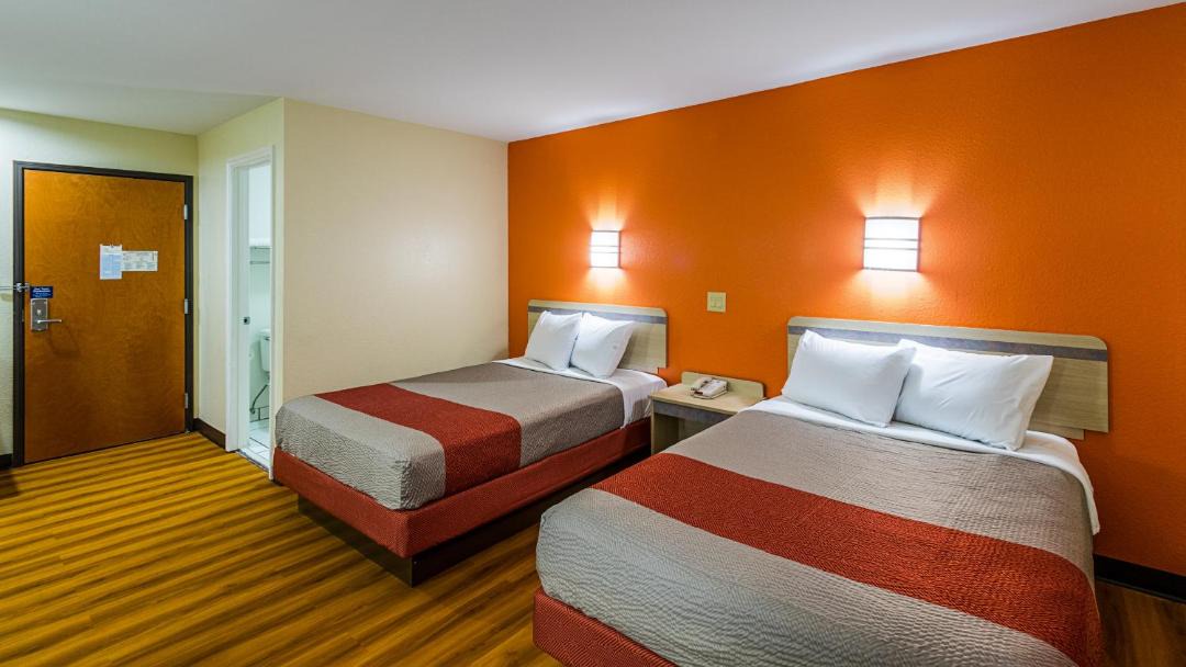Photo of Bedroom in Urbana