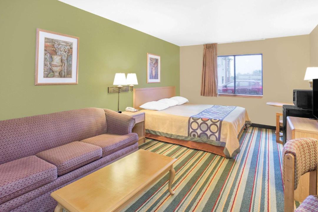 Photo of Livingroom in Carbon Cliff