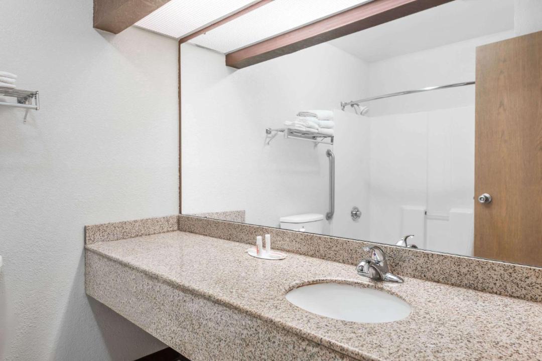 Photo of Bathroom in Casey