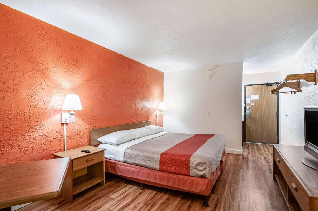 Photo of Bedroom in Naperville