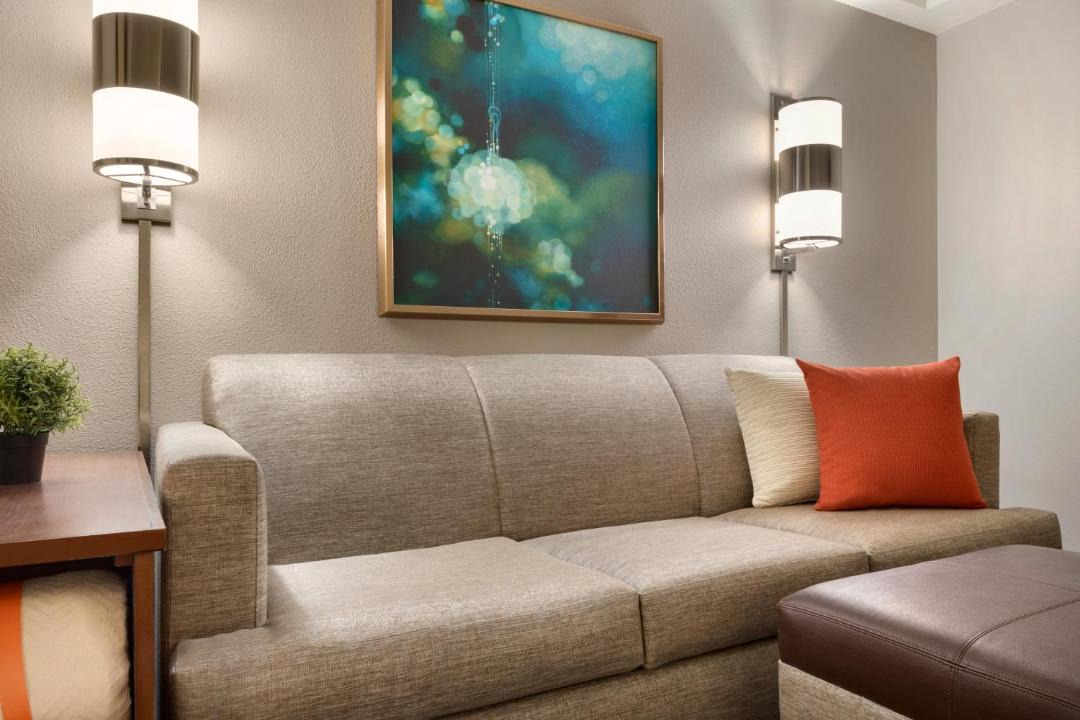 Photo of Livingroom in Forestview