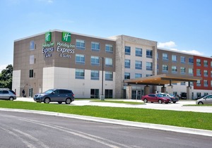 Holiday Inn Express & Suites Bensenville - O'Hare, an Ihg Hotel