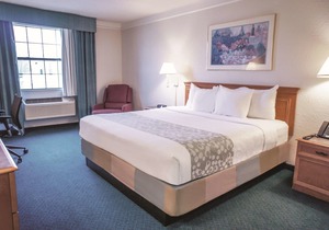 La Quinta Inn by Wyndham Moline Airport