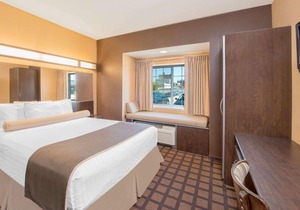 Microtel Inn & Suites by Wyndham Quincy
