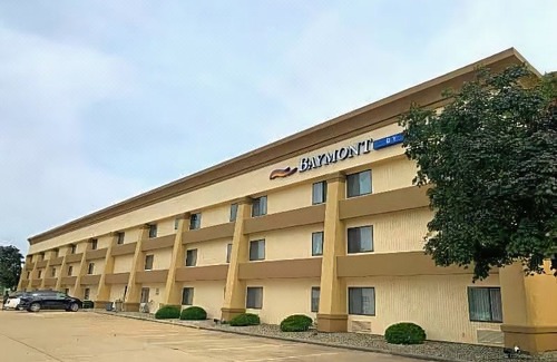 Champaign Hotel | Baymont by Wyndham Champaign