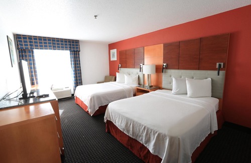 Calumet Park Hotel | Days Inn by Wyndham Calumet Park