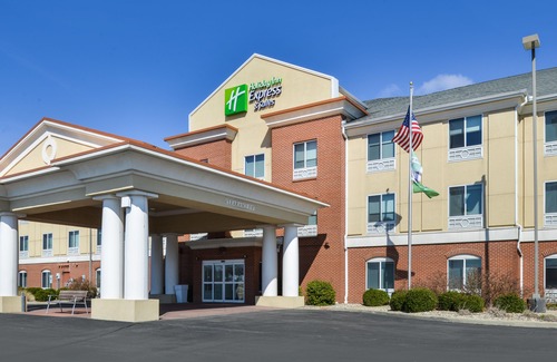 Champaign Hotel | Holiday Inn Express Hotel & Suites Urbana-Champaign-U of I Area, an Ihg Hotel