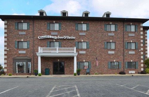 Edwardsville Hotel | Country Hearth Inn & Suites Edwardsville