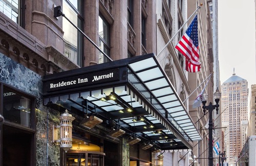 Downtown Chicago Hotel | Residence Inn by Marriott Chicago Downtown/Loop