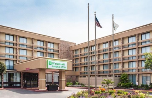 Schaumburg Hotel | Wyndham Garden Schaumburg Chicago Northwest