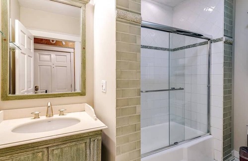 Gold Coast House | Brownstone in Gold Coast - Downtown