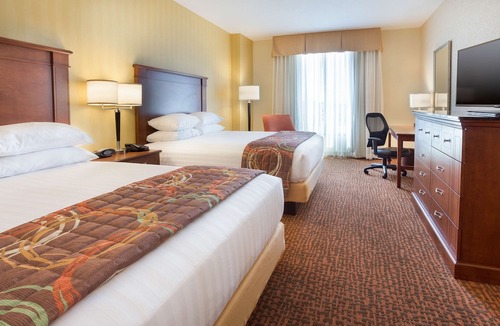Mount Vernon Hotel | Drury Inn & Suites Mt. Vernon