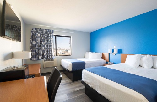 East Peoria Hotel | Americas Best Value Inn East Peoria