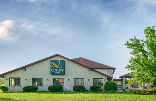Carbondale Hotel | Quality Inn Carbondale University Area