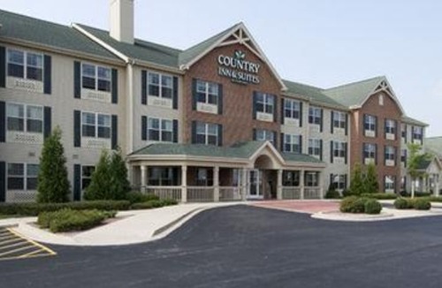 Sycamore Hotel | Country Inn & Suites by Radisson, Sycamore, IL