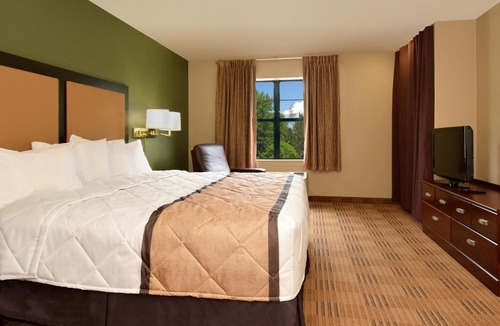 O'Fallon Hotel | Extended Stay America Suites - St Louis - O' Fallon, IL