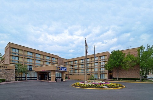Schaumburg Hotel | Wyndham Garden Schaumburg Chicago Northwest