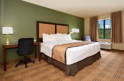 O'Fallon Hotel | Extended Stay America Suites - St Louis - O' Fallon, IL