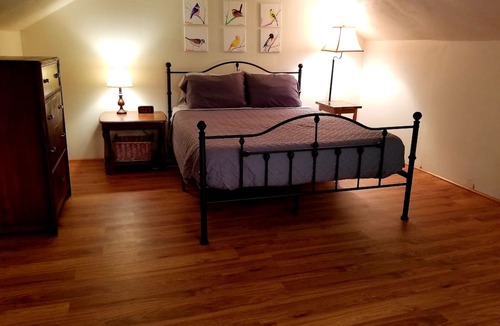 Kent Cottage | Cozy Countryside Getaway @ Kerlin Schoolhouse