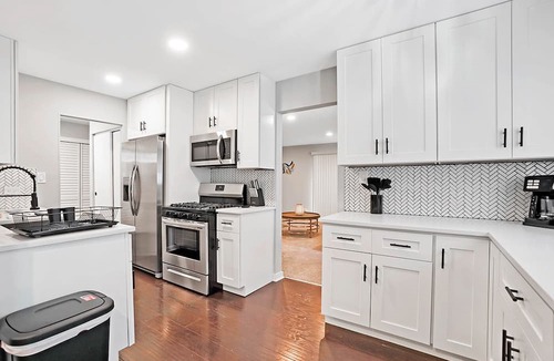 Glendale Heights House | Glendale Heights Rental - Windsor Ln