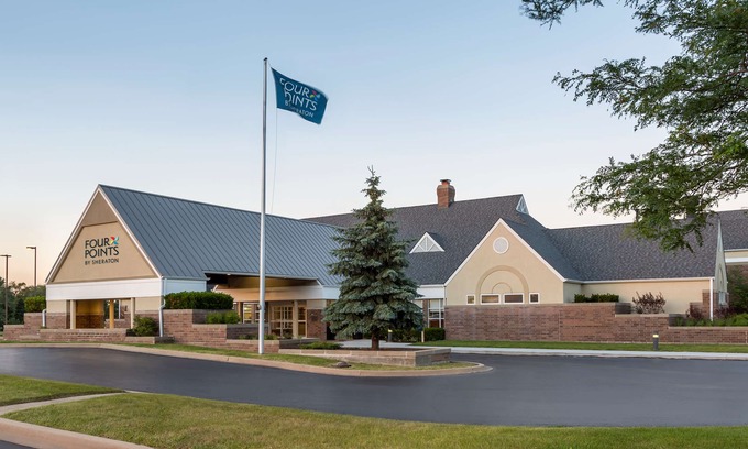Buffalo Grove Hotel | Four Points by Sheraton Buffalo Grove