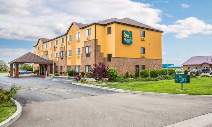 Peru Hotel | Quality Inn Peru Near Starved Rock State Park