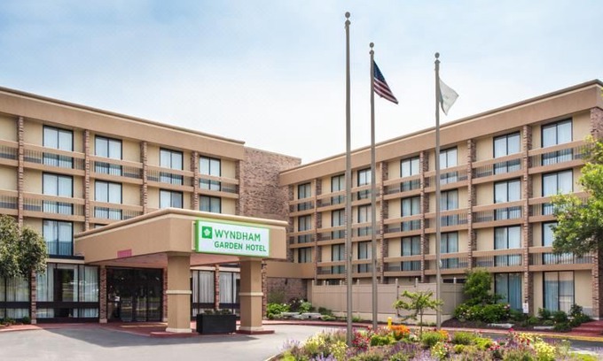 Schaumburg Hotel | Wyndham Garden Schaumburg Chicago Northwest